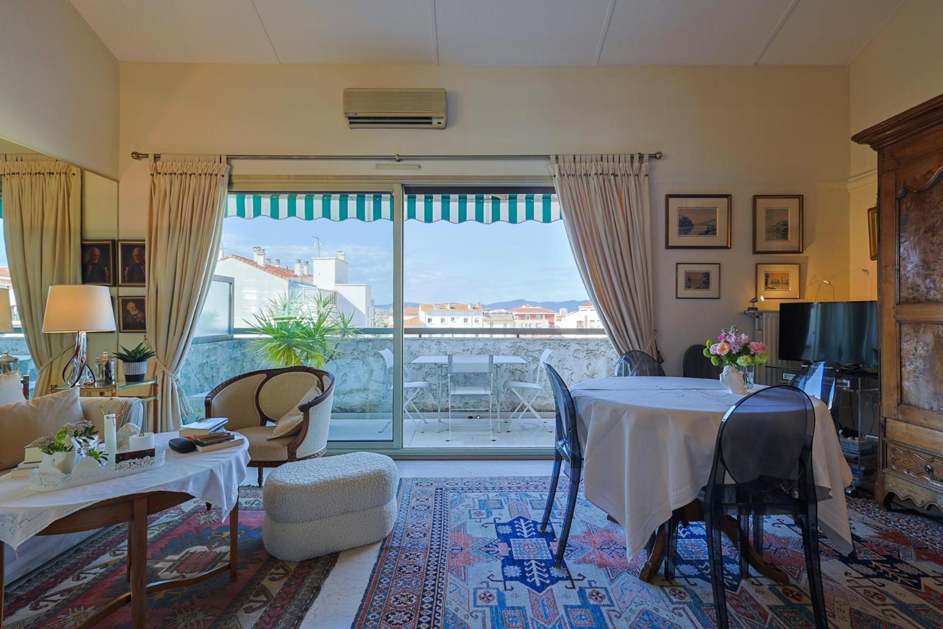 Appartement Globetrotter Saint-Raphaël Buitenkant foto